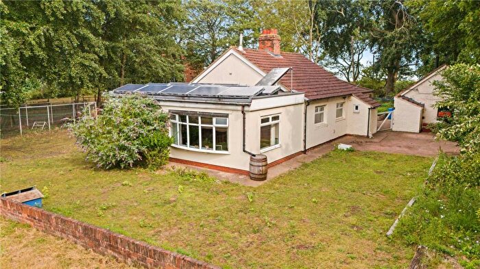 4 Bedroom Bungalow For Sale In Hoe Hill, Barton Upon Humber, DN18
