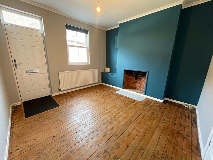 2 Bedroom Property To Rent In George Lane, Lichfield, WS13