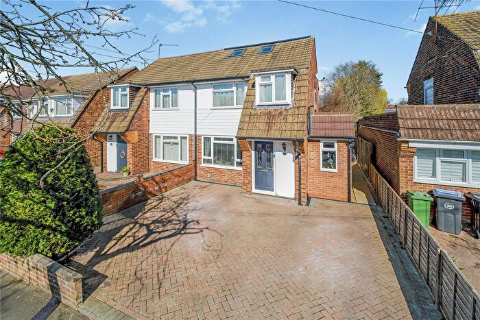 4 Bedroom Semi Detached House For Sale In Knaphill, Woking, Surrey, GU21