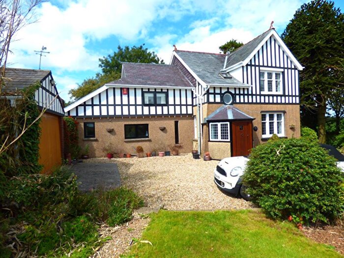 3 Bedroom Property To Rent In Llanddarog, Carmarthen, Carmarthenshire, SA32