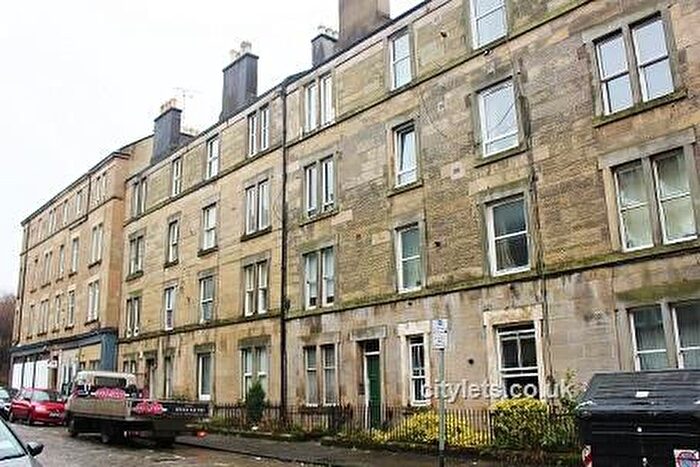 3 Bedroom Flat To Rent In Downfield Place, Dalry, Edinburgh, EH11