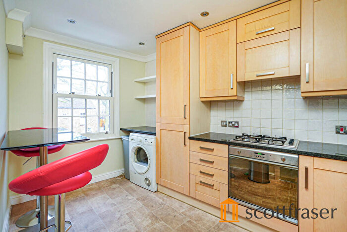 2 Bedroom Apartment To Rent In Old Station Yard, Abingdon, OX14