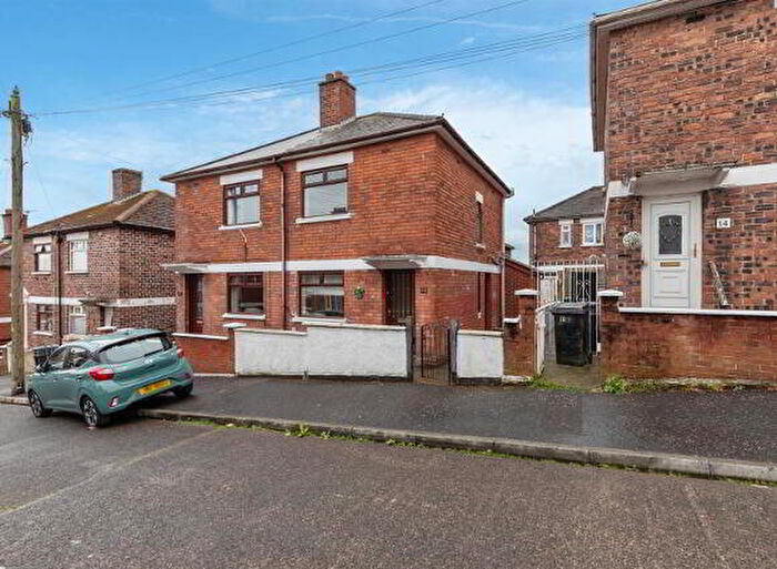 2 Bedroom Semi-Detached House For Sale In Dhu Varren Park, Belfast, BT13