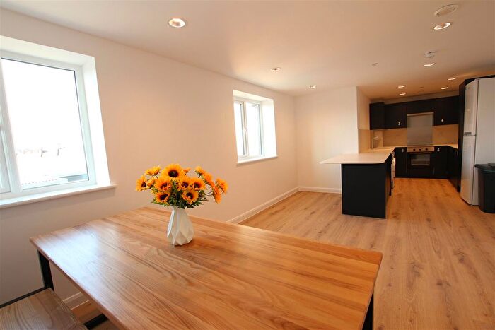1 Bedroom Property To Rent In Kettering Road, Northampton, NN1