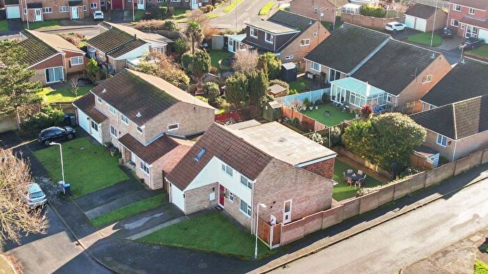 4 Bedroom Detached House For Sale In Wye Gardens, Margate, CT9