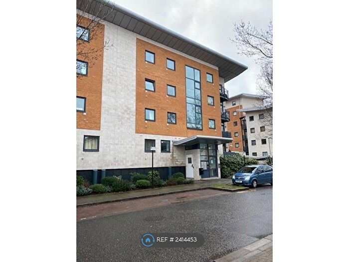 1 Bedroom Flat To Rent In Fishguard Way, London, E16
