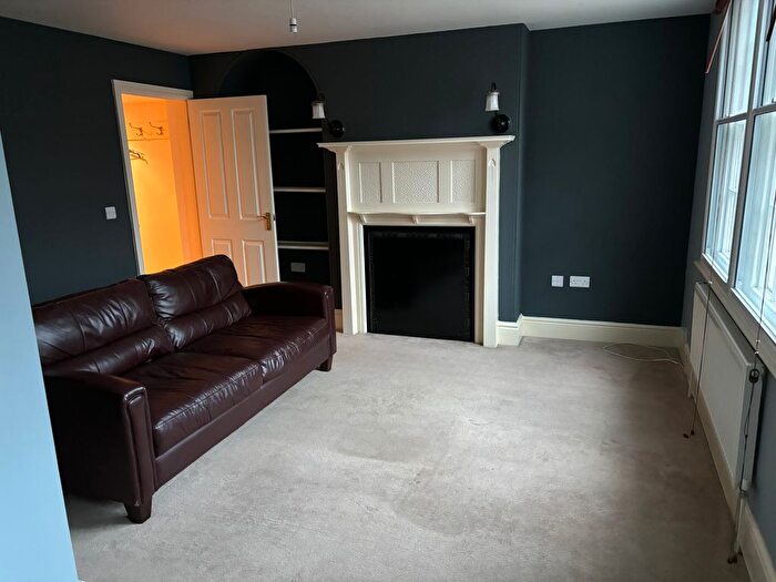 1 Bedroom Flat To Rent In Strutt Street, Belper, DE56