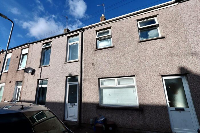 4 Bedroom Terraced House To Rent In Minister Street, Cardiff, CF24