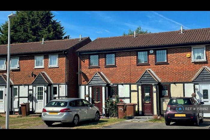 2 Bedroom End Of Terrace House To Rent In Greenfinches, Hempstead, Gillingham, ME7