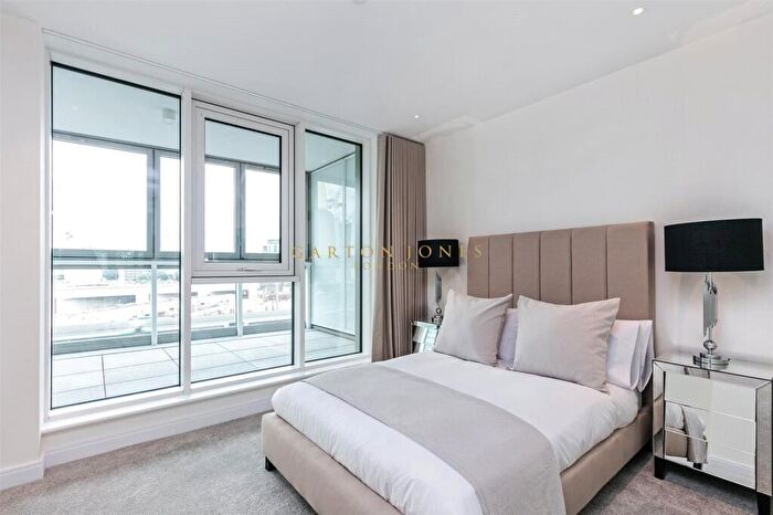 2 Bedroom Apartment To Rent In Camellia House, Queenstown Road, London, SW11