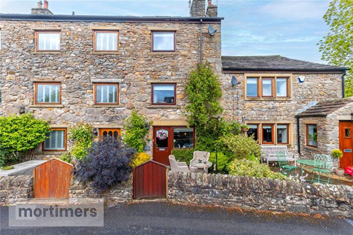 3 Bedroom Town House For Sale In Sawley, Clitheroe, Lancashire, BB7
