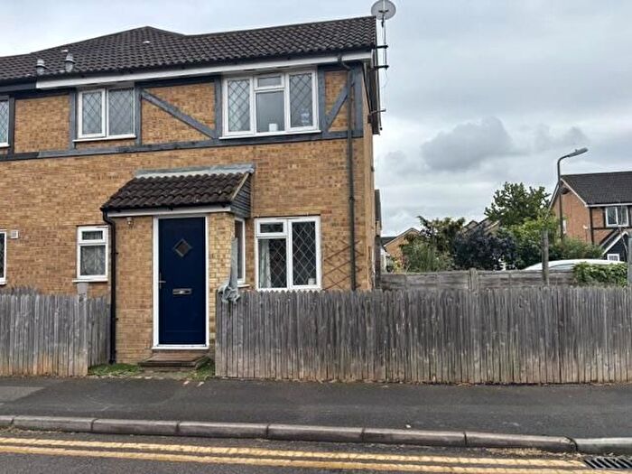 1 Bedroom End Terrace House To Rent In Wilson Avenue, Mitcham, CR4