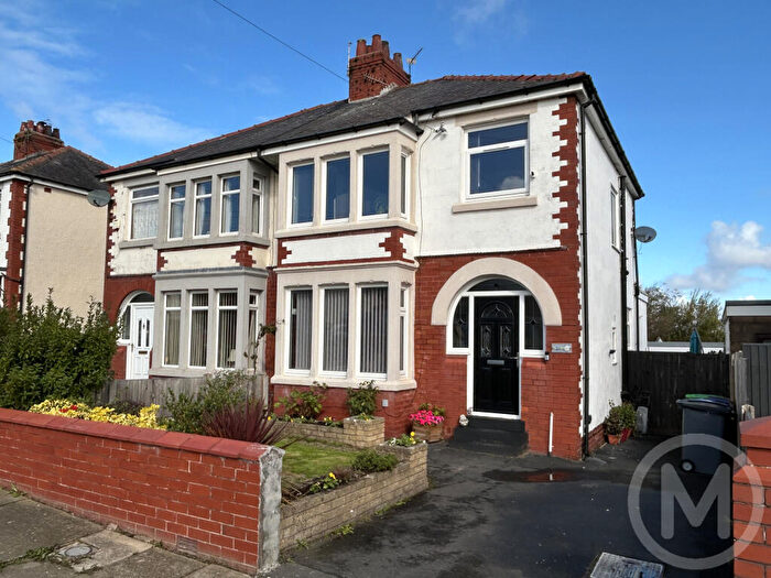 3 Bedroom Semi-Detached House For Sale In Wilson Square, Norbreck, FY5