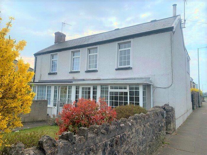 2 Bedroom Semi-Detached House To Rent In Newton Nottage Road, Newton, Porthcawl, CF36