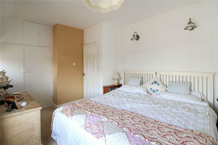 2 Bedroom Semi-Detached House For Sale In Elgin Drive, Swindon, Wiltshire, SN2