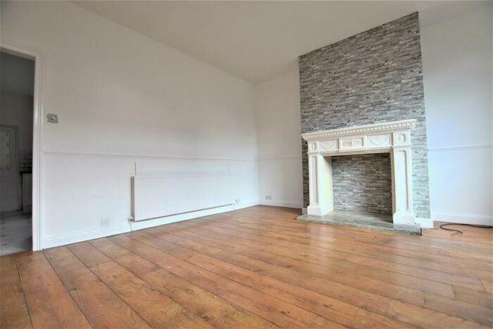 3 Bedroom Terraced House To Rent In Bolton Road Kearsley Bolton Lancashire, BL4