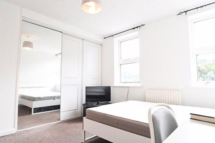 4 Bedroom Semi-Detached House To Rent In The Highway, Brighton, BN2