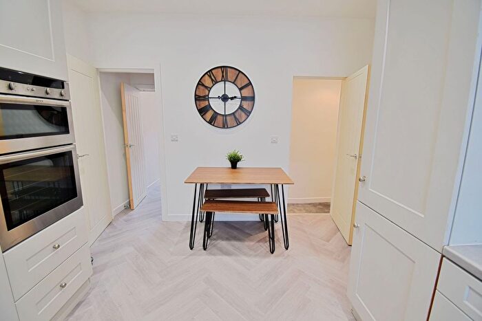 3 Bedroom Terraced House To Rent In Ainsley Road, Sheffield, S10