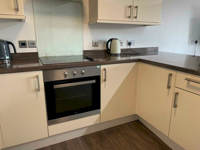 5 Bedroom Private Hall To Rent In Flat, Pitt Street, Lancaster, LA1