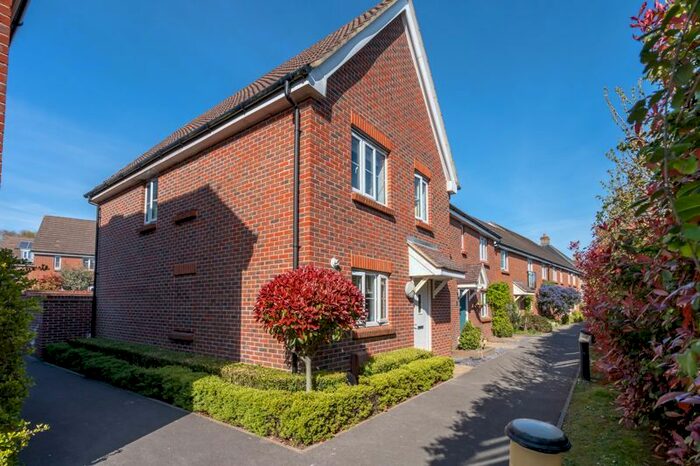 3 Bedroom Semi-Detached House To Rent In Fraser Row, Fishbourne, Chichester, PO18