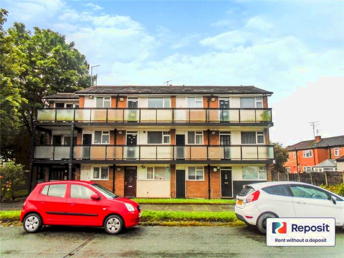 1 Bedroom Apartment To Rent In Gore Crescent, Salford, M5