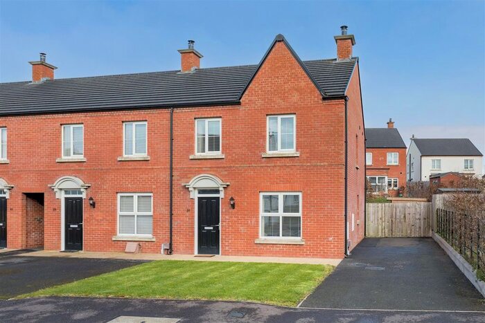 3 Bedroom Town House For Sale In Ollar Valley, Ballyclare, BT39