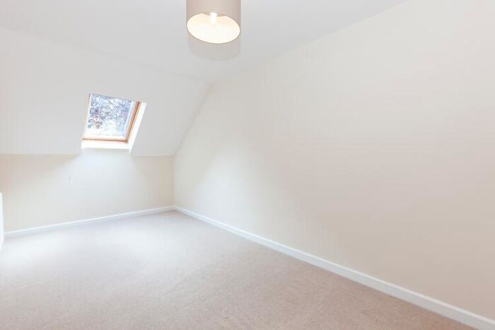 5 Bedroom Semi-Detached House To Rent In Nethercote Road, Tackley, OX5