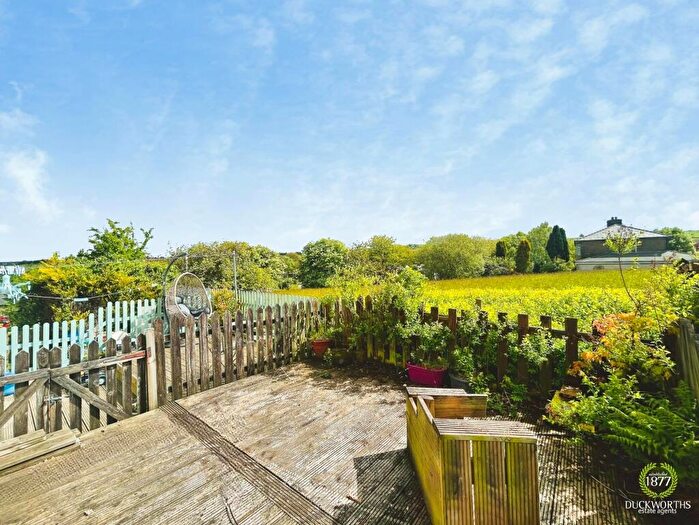 2 Bedroom Terraced House For Sale In Longfield Terrace, Cliviger, BB10