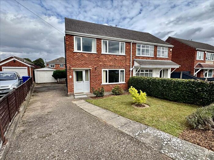 3 Bedroom Semi-Detached House For Sale In Greyfriars, Wybers Wood, Grimsby, DN37