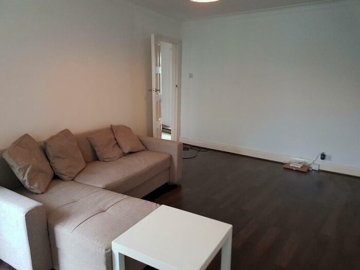 1 Bedroom Flat To Rent In A Stanhope Court, East End Road Finchley, London, London, N3