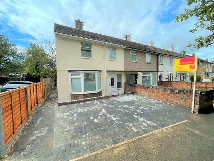 2 Bedroom End Of Terrace House To Rent In Penhill Drive, SN2, SN2