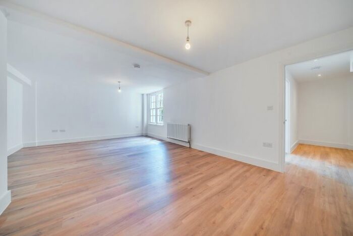 1 Bedroom Flat To Rent In Edgware Road, London, W2