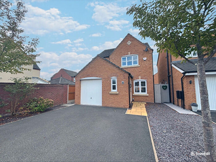 3 Bedroom Detached House For Sale In Lostock Drive, Middlewich, CW10