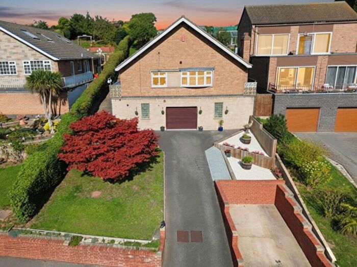 4 Bedroom Detached House For Sale In Mays Avenue, Carlton, Nottingham, NG4