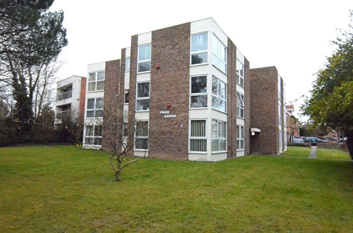 2 Bedroom Flat To Rent In Chislehurst Road, Sidcup, DA14