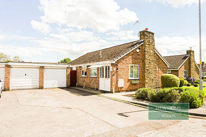 3 Bedroom Detached Bungalow For Sale In Honeypot Road, Brompton On Swale, Richmond, DL10