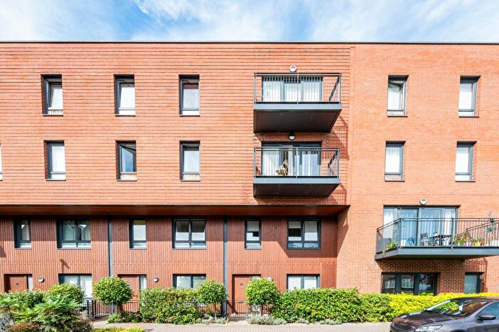 3 Bedroom Flat To Rent In Conningham Court, Dowding Drive, Kidbrooke, London, SE9