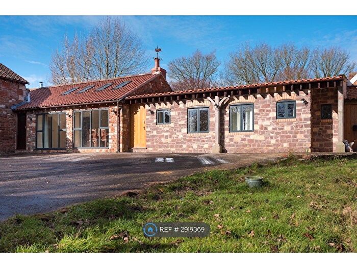 2 Bedroom Flat To Rent In Belluton, Bristol, BS39
