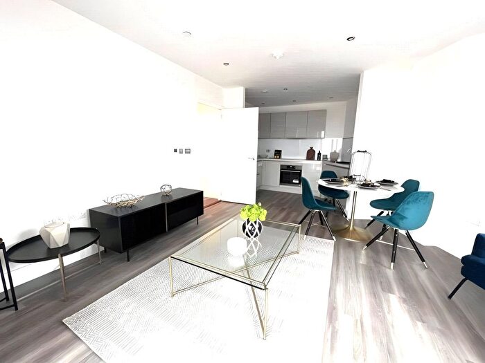 2 Bedroom Flat To Rent In Ashwell House, Merrick Road, Southall, UB2