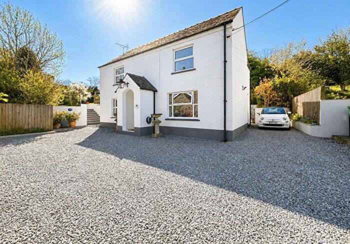 4 Bedroom Detached House For Sale In The Bridge, Narberth, Pembrokeshire, SA67