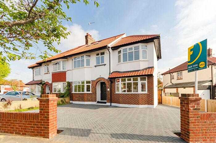 6 Bedroom Semi Detached House To Rent In Groveland Way, New Malden, KT3