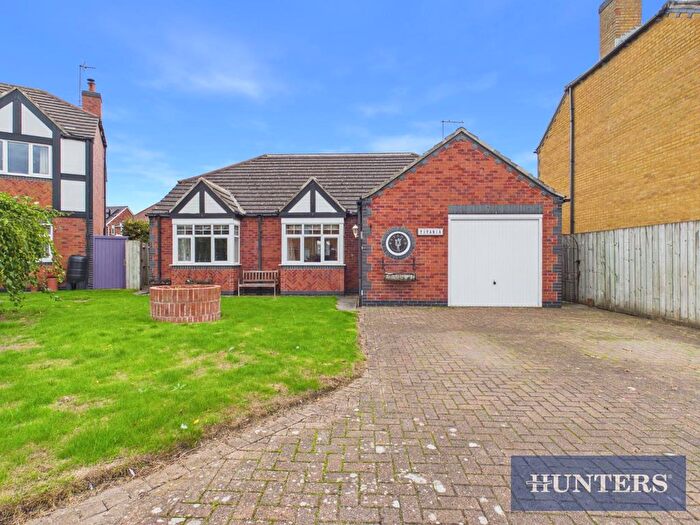 2 Bedroom Detached Bungalow For Sale In Georgian Way, Bridlington, YO15