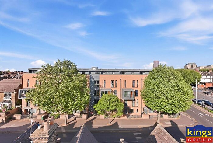1 Bedroom Flat For Sale In Blackhorse Road, London, E17