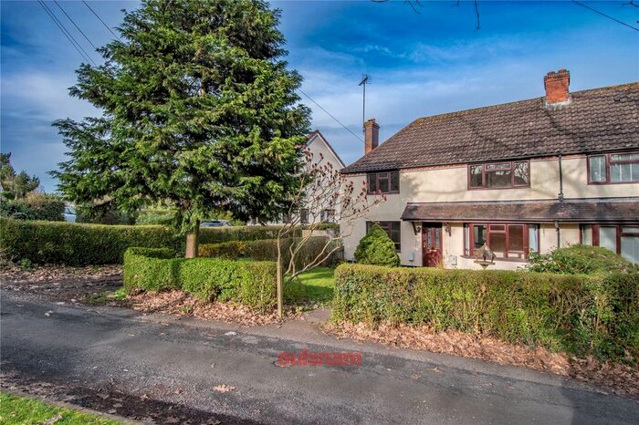 3 Bedroom Semi-Detached House For Sale In Redditch Road, Alvechurch, Birmingham, Worcestershire, B48