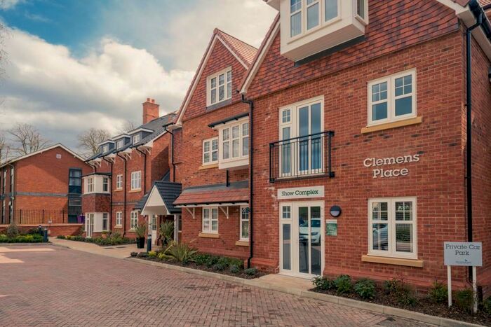 2 Bedroom Apartment To Rent In Woburn Street, Ampthill, Bedford, MK45