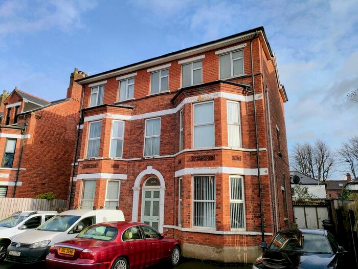 1 Bedroom Flat To Rent In Ormeau Road, Ormeau Road, Belfast, BT7