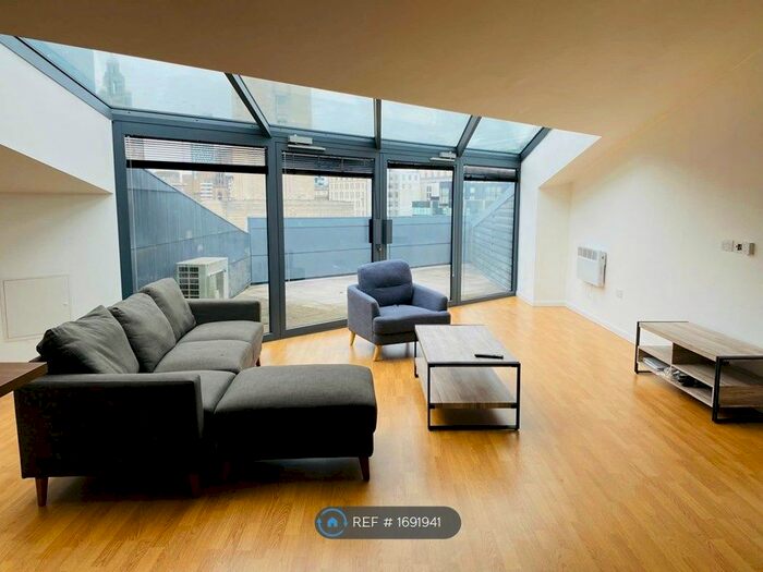 3 Bedroom Flat To Rent In Mann Island, Liverpool, L3