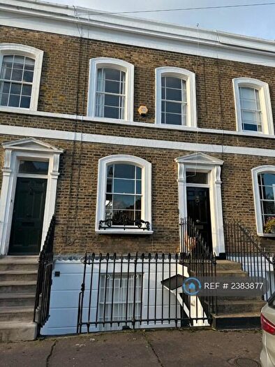 3 Bedroom Terraced House To Rent In Linton Street, London, N1
