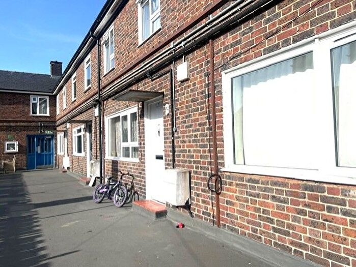 2 Bedroom Terraced House For Sale In Moree Way, Edmonton, N18