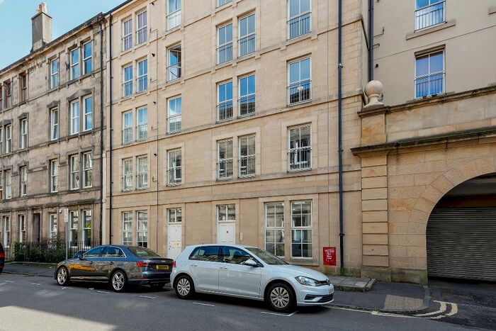 1 Bedroom Flat To Rent In Valleyfield Street, Tollcross, Edinburgh, EH3
